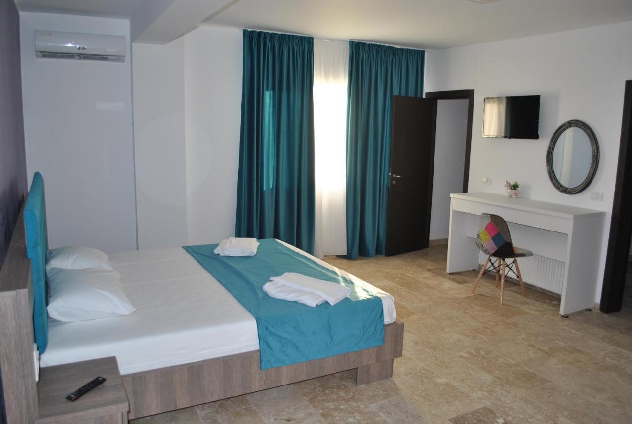 Hotel Blue Border Vama Veche Esterno foto