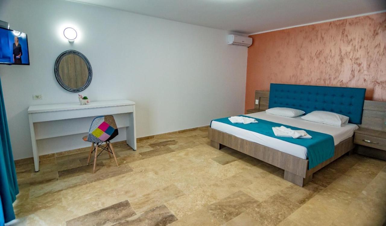 Hotel Blue Border Vama Veche Esterno foto