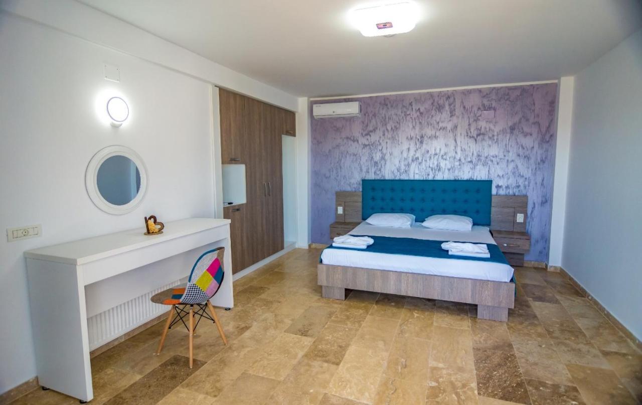 Hotel Blue Border Vama Veche Esterno foto